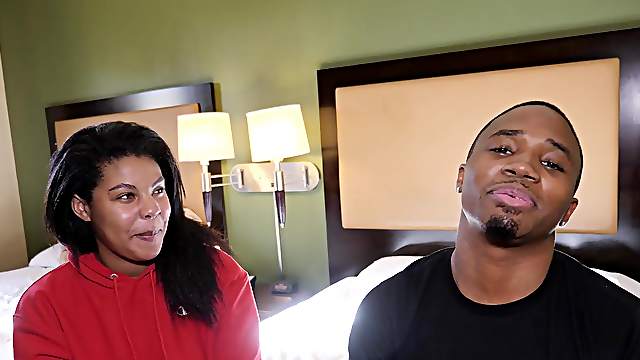 dominican afro caribbean latina zoey reyes fucks the rookie trey schlongz