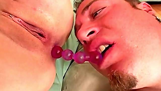 Skinny blonde Nikki Nievez fucked in her love tube by a long cock
