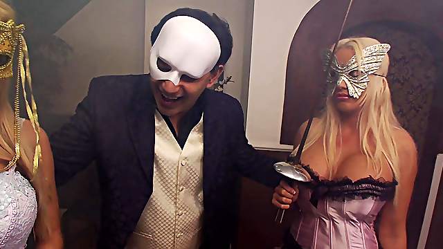 Clothed blonde sluts Alexandra Cat and Antonia Deona share one dick