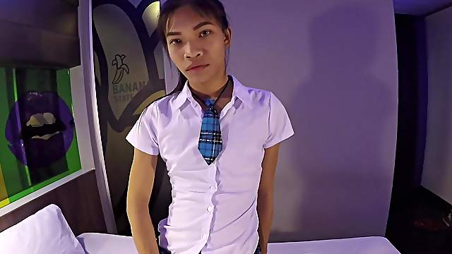 Teen Thai shemale Kib forgot to change her outfit when visited a guy in his hotel room