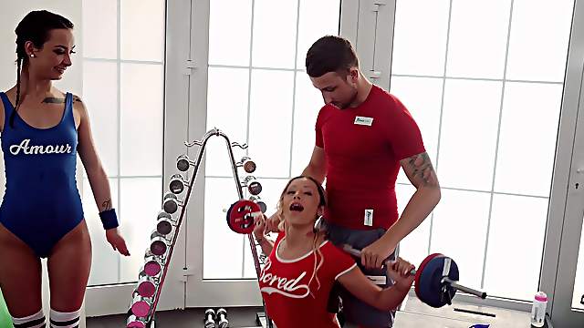 Freya Dee and Jennifer Amilton fucked by one dude in the gym