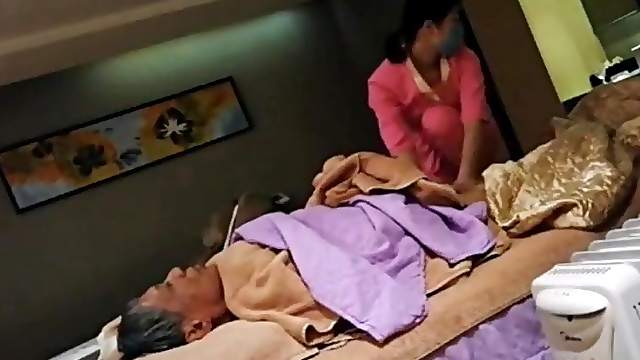 Chinese massage on quarantine