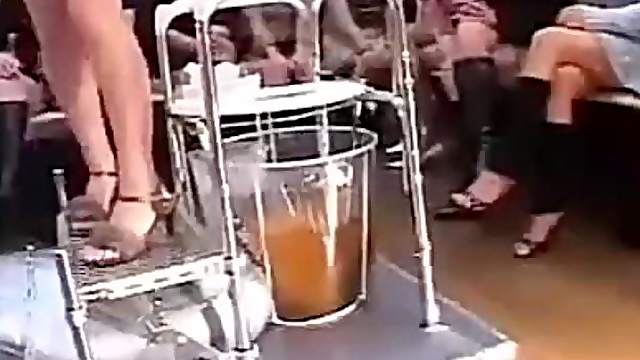 Japanese pissing fetish