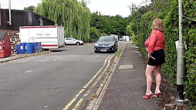 Threesome sex with british blonde mature and horny handy hardcore loving guys