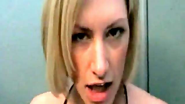 Hot deutsches Mädchen fucks im Schwimmbad Umkleide
