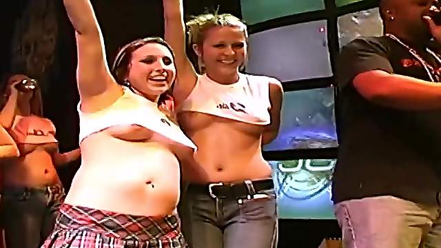 Hot Wives & Girlfriends Get Naked In New Orleans Bar