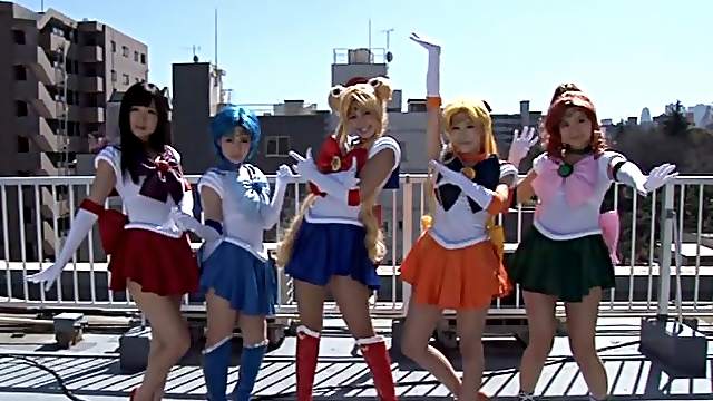 Kinky Japanese group sex with couple of sexy babes in cosplay