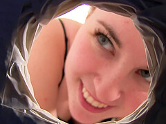 Amateur Jessie Parker finds a gloryhole and sucks a strange's dick