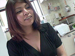 Horny Japanese babe gets fucked by her man -Ran Kobayakawa