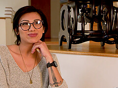 Brunette Aubrey Luna enjoys while being pleasured by her man