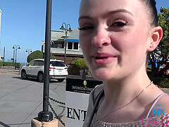 Imani Valor moans while getting fingered in a car by her man