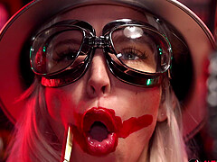 Tattooed blonde Kitt Jones gets off with a vintage toy