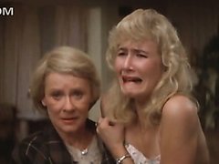 Isabella Rossellini Shows It All in David Lynch's 'Blue Velvet'