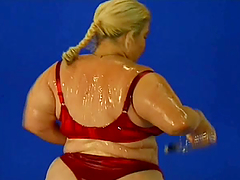 A fat dude and a fat lady are going to enjoy their oiled up sex