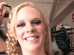 Behind-the-scenes clip with blonde hussy Hydii May