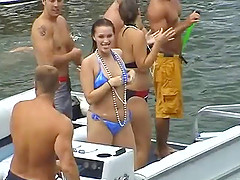 Amateur babes in bikini enjoys drinking and kinky fun on the yacht