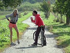 Fit jogger babe goes home with a guy and sits on his cock