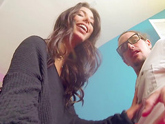 Best friends trade boyfriends for an afternoon fuck session