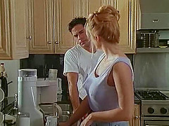 Sexy Renee La Rue likes getting ravished outdoor enjoying breeze