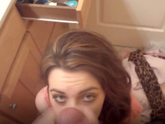 Pretty GIRLFRIEND got FACIAL