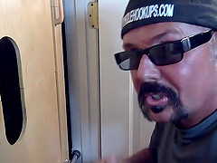 After a long and deep blow job this horny guy delivered a warm cum