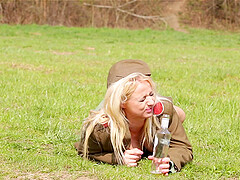 Horny teen lesbian soldiers Chrissy Fox and Bambi Bell pussy licking
