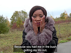 Outdoor fuck with a stranger is all that horny Kiki Minaj wants to do