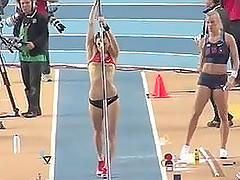 Kristina Gadschiew jumps