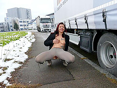 Schlampe Slut Petra fuck outdoor Winter-2016