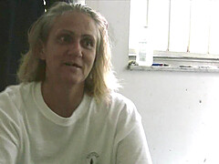 Old Lady Hooker Loves Crack and BJ