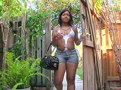 Fat ass Sunset Pearl and Vengeance Pimpin playing with a dildo
