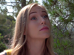 Sensual lesbian sex between Fabulous Lilu Moon and irresistible Aislin