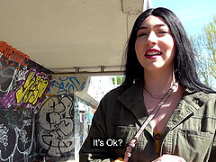 Wild Amailia Onyx takes money to have sex with a handsome stranger