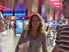 Slovenian couple took money for sex in public